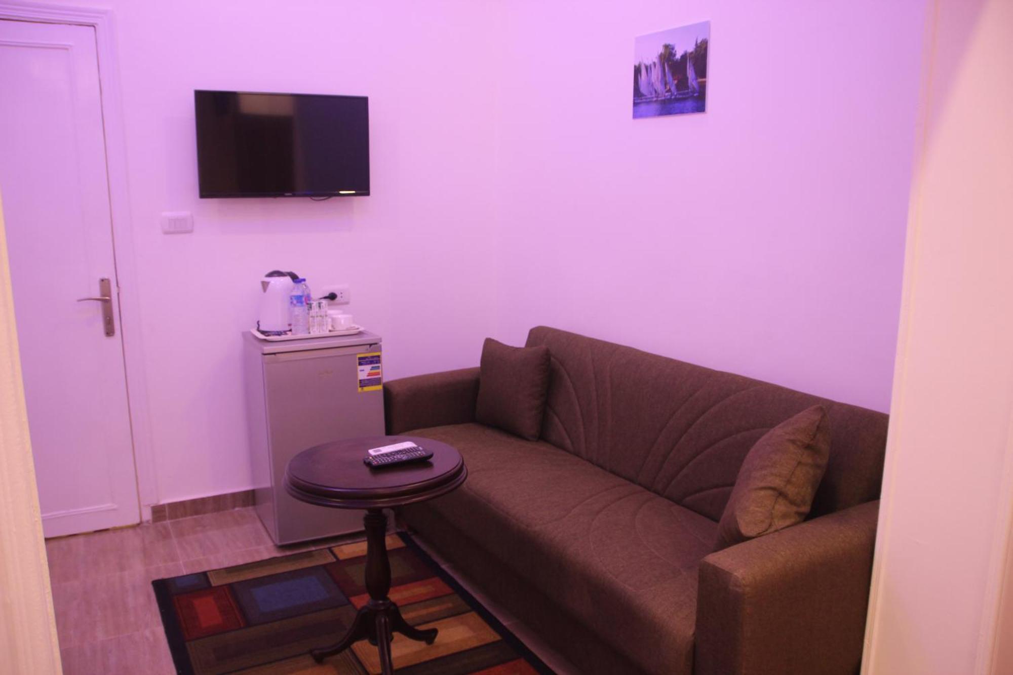 Farida Pyramids Boutique Hotel Kafret el-Gabal Extérieur photo