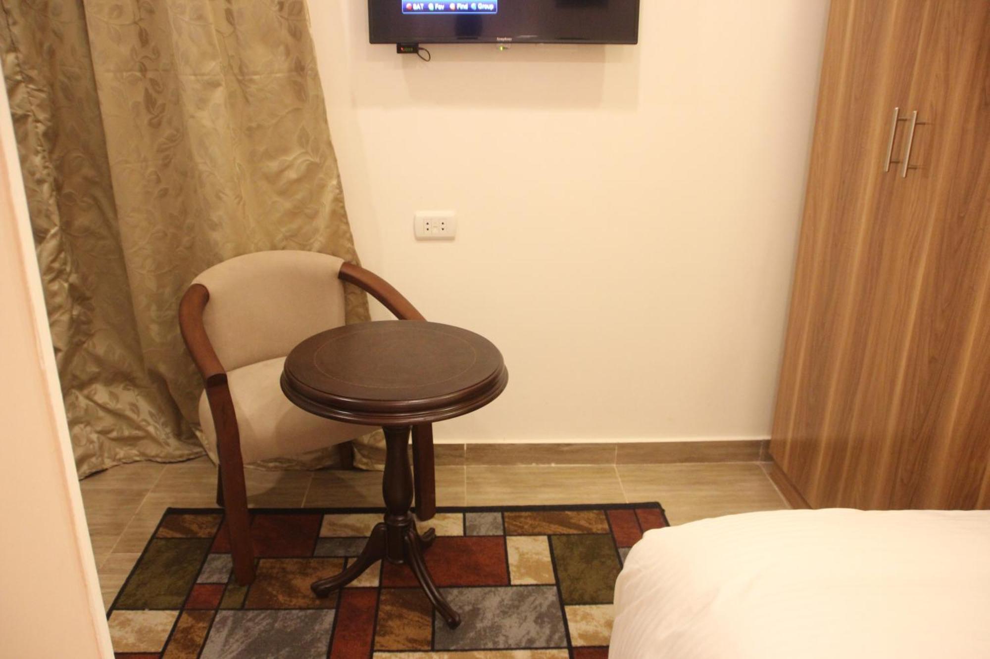 Farida Pyramids Boutique Hotel Kafret el-Gabal Extérieur photo