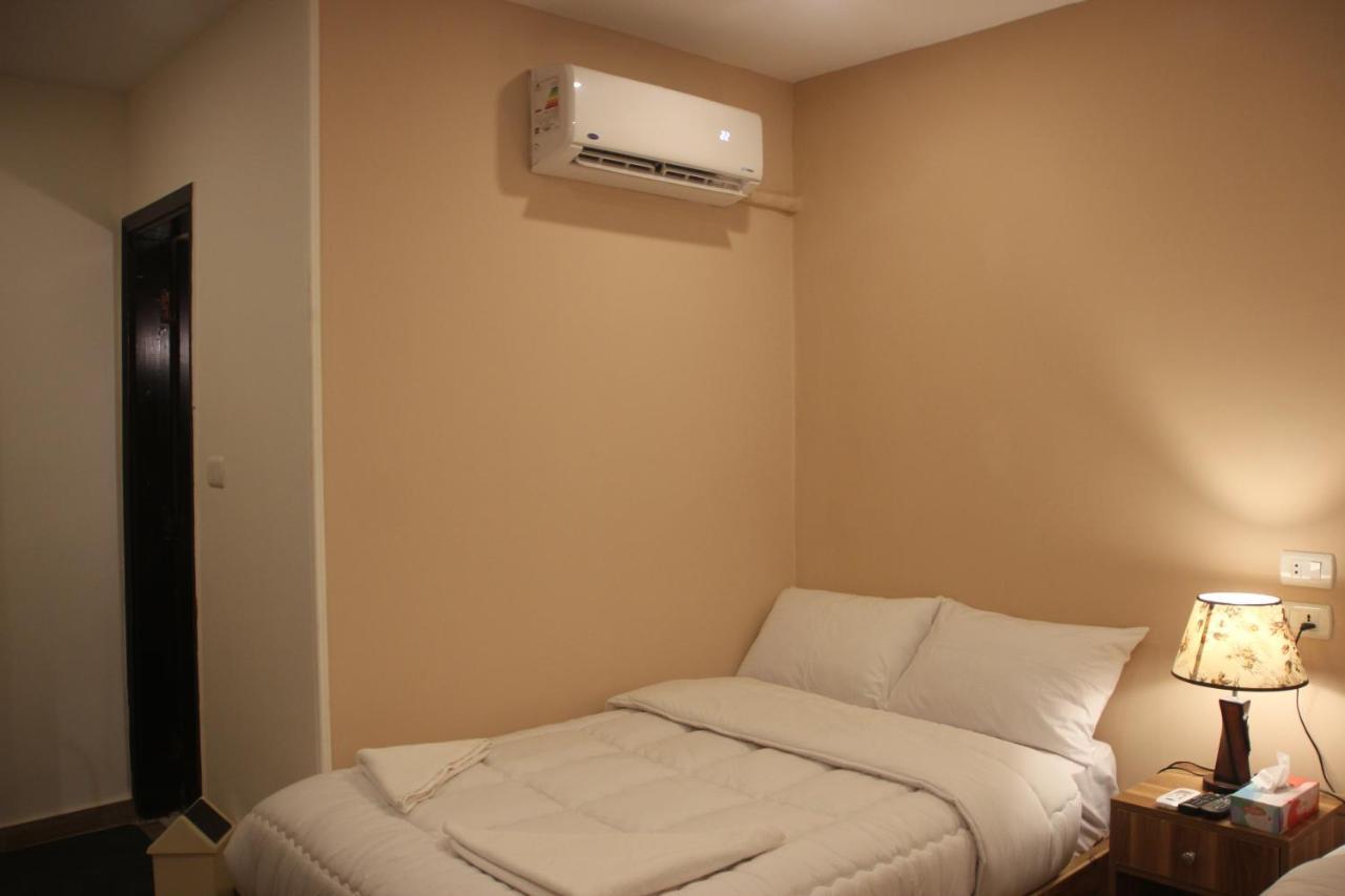 Farida Pyramids Boutique Hotel Kafret el-Gabal Extérieur photo