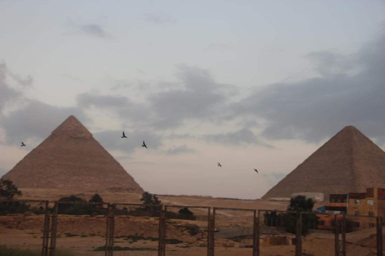 Farida Pyramids Boutique Hotel Kafret el-Gabal Extérieur photo